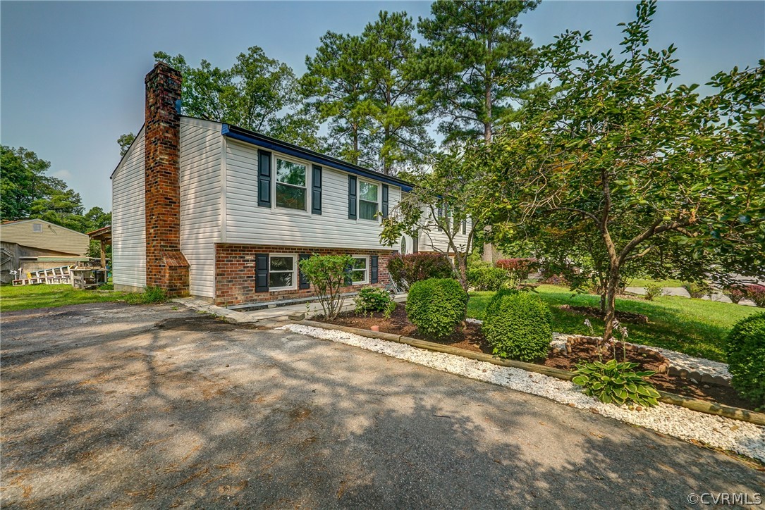 9435 Kendrick Road Chesterfield, VA 23236 - Photo 3 of 49