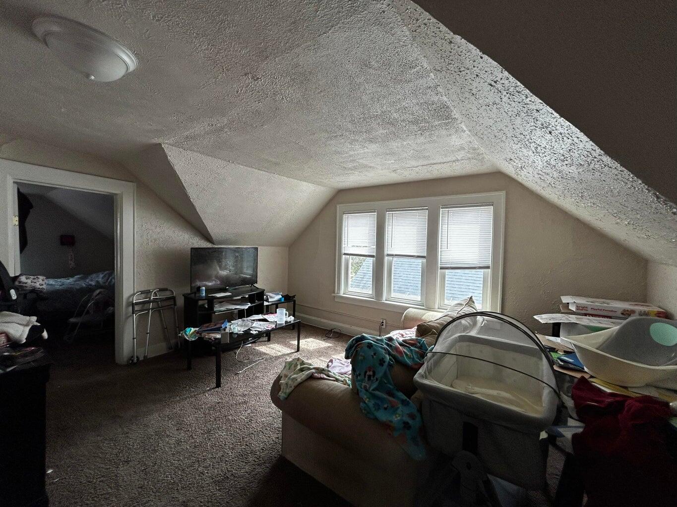 1842 Lasalle Street Racine, WI 53402 - Photo 14 of 16 20250402093638159944000000-o