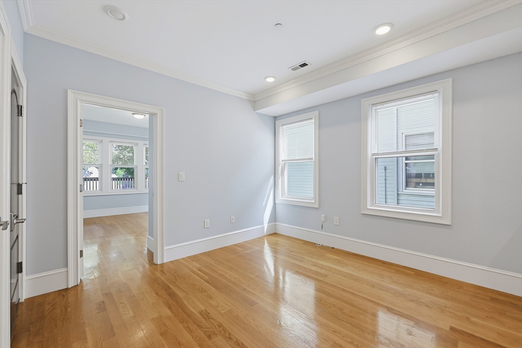 4370 Washington Street, Unit 2 Boston, MA 02131 - Photo 13 of 34