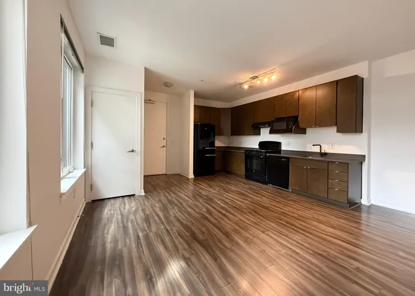 $2,200 | 1250 9th Street Northwest, Unit 207, Washington, DC 20001