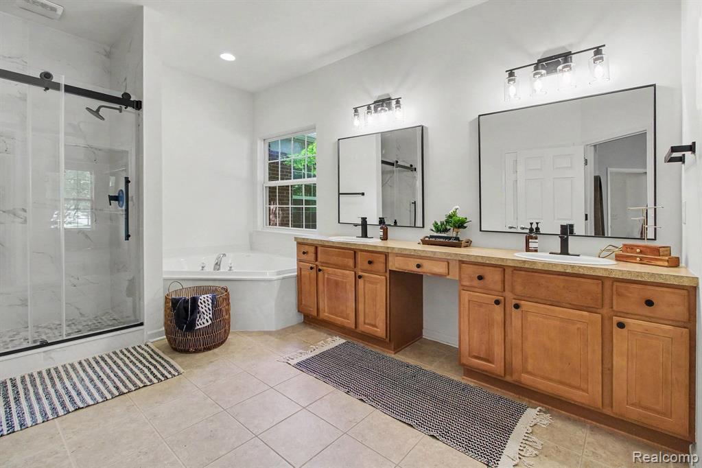 49756 Great Falls Road Canton, MI 48188 - Photo 21 of 42