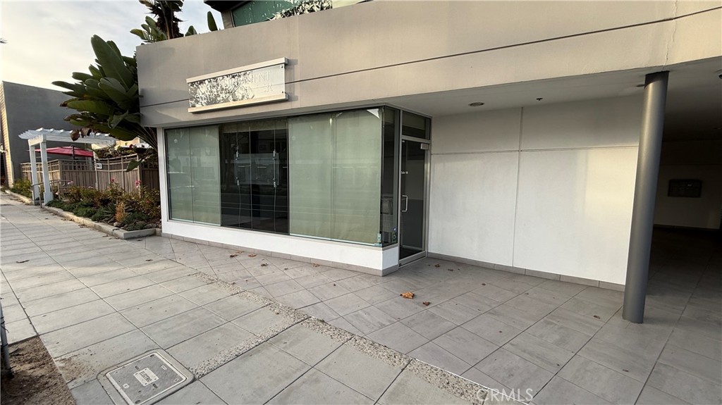 24691 Del Prado Avenue, Unit 100 Dana Point, CA 92629 - Photo 22 of 31 a view of the entrance of the building