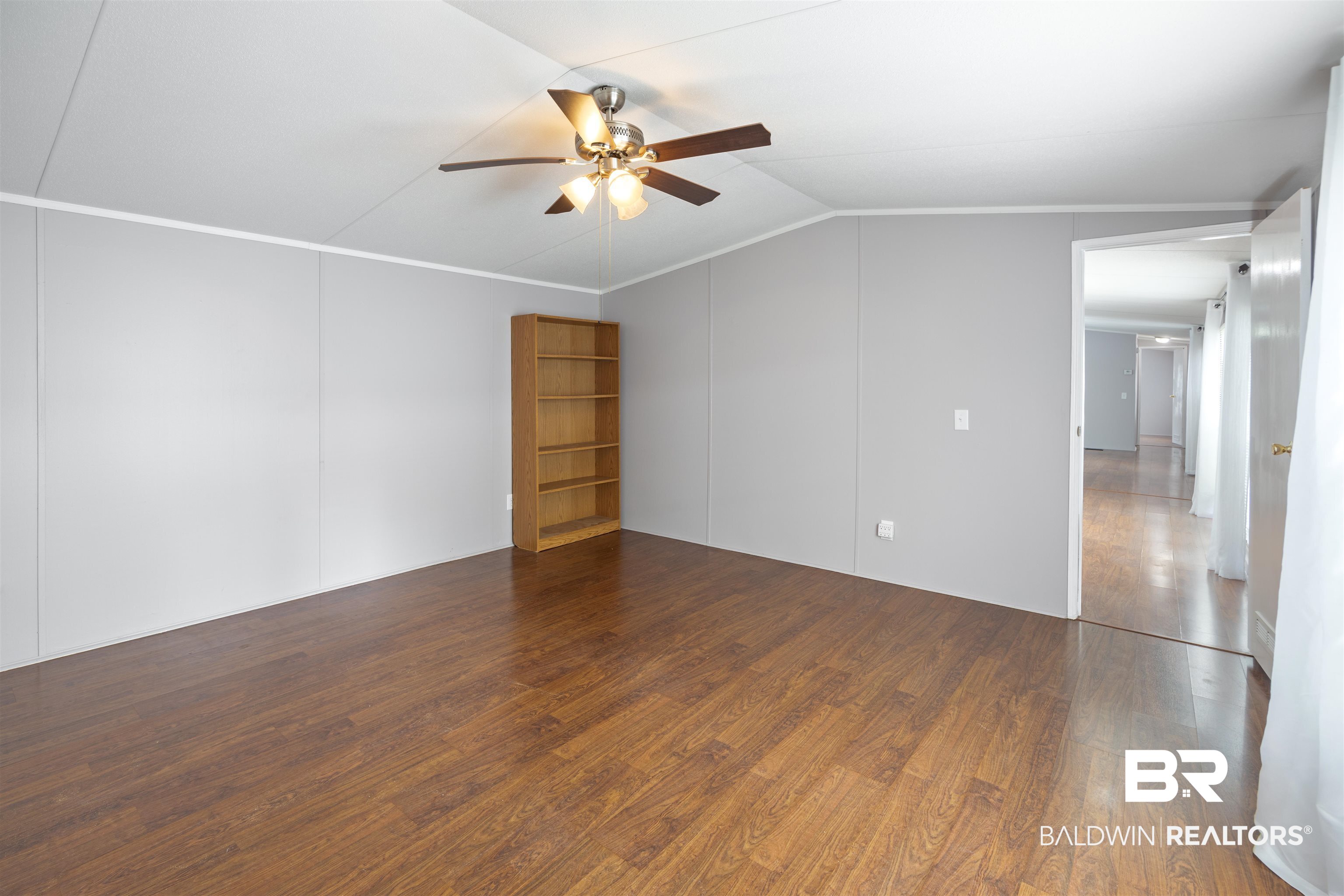 25351 Canal Road Orange Beach, AL 36561 - Photo 9 of 32 Gallery Image 9