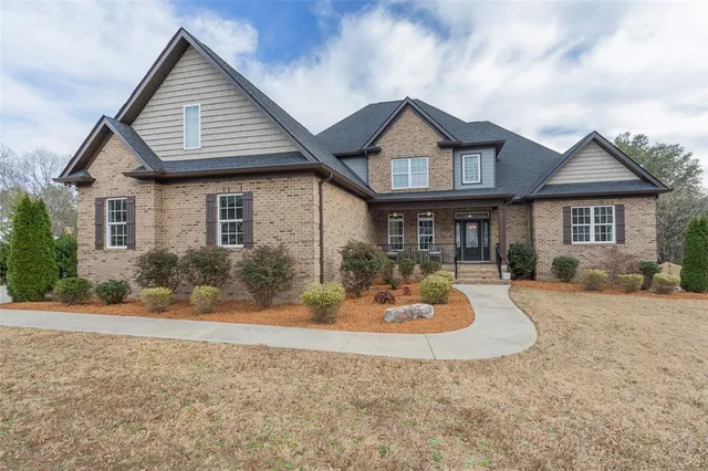 $860,000 | 310 Burning Tree Road, Anderson, SC 29621
