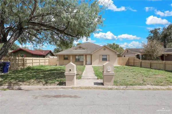 $1,400 | 710 North 9th Street, McAllen, TX 78501
