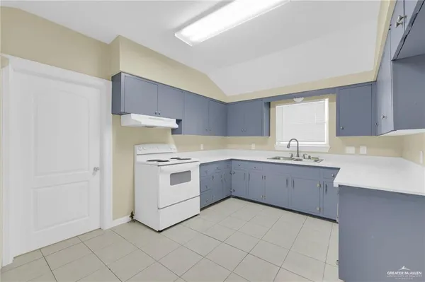 $1,400 | 710 North 9th Street, McAllen, TX 78501