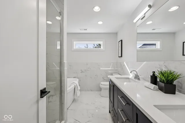 $519,000 | 220 Eastern Avenue, Indianapolis, IN 46201