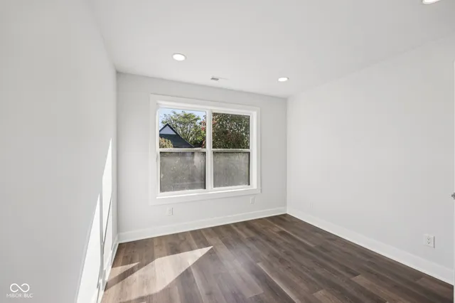 $519,000 | 220 Eastern Avenue, Indianapolis, IN 46201