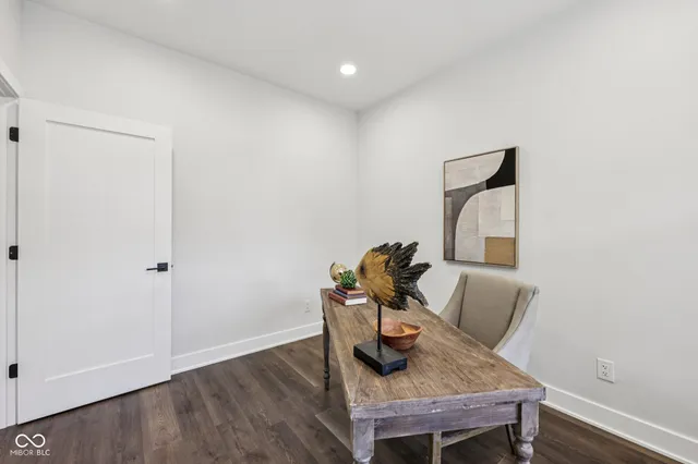 $519,000 | 220 Eastern Avenue, Indianapolis, IN 46201