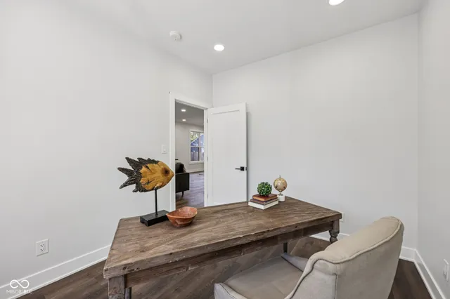 $519,000 | 220 Eastern Avenue, Indianapolis, IN 46201