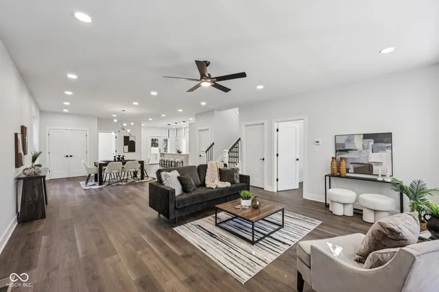 $519,000 | 220 Eastern Avenue, Indianapolis, IN 46201