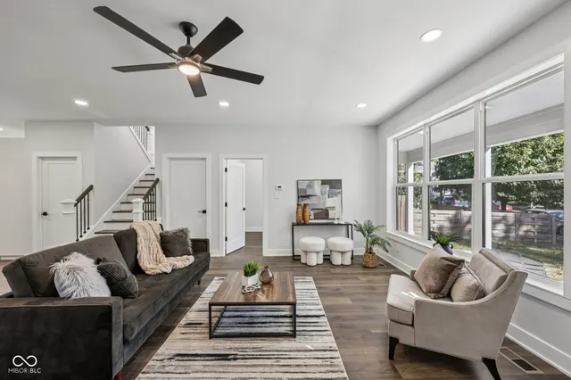 $519,000 | 220 Eastern Avenue, Indianapolis, IN 46201