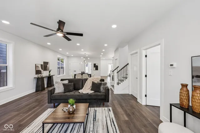 $519,000 | 220 Eastern Avenue, Indianapolis, IN 46201