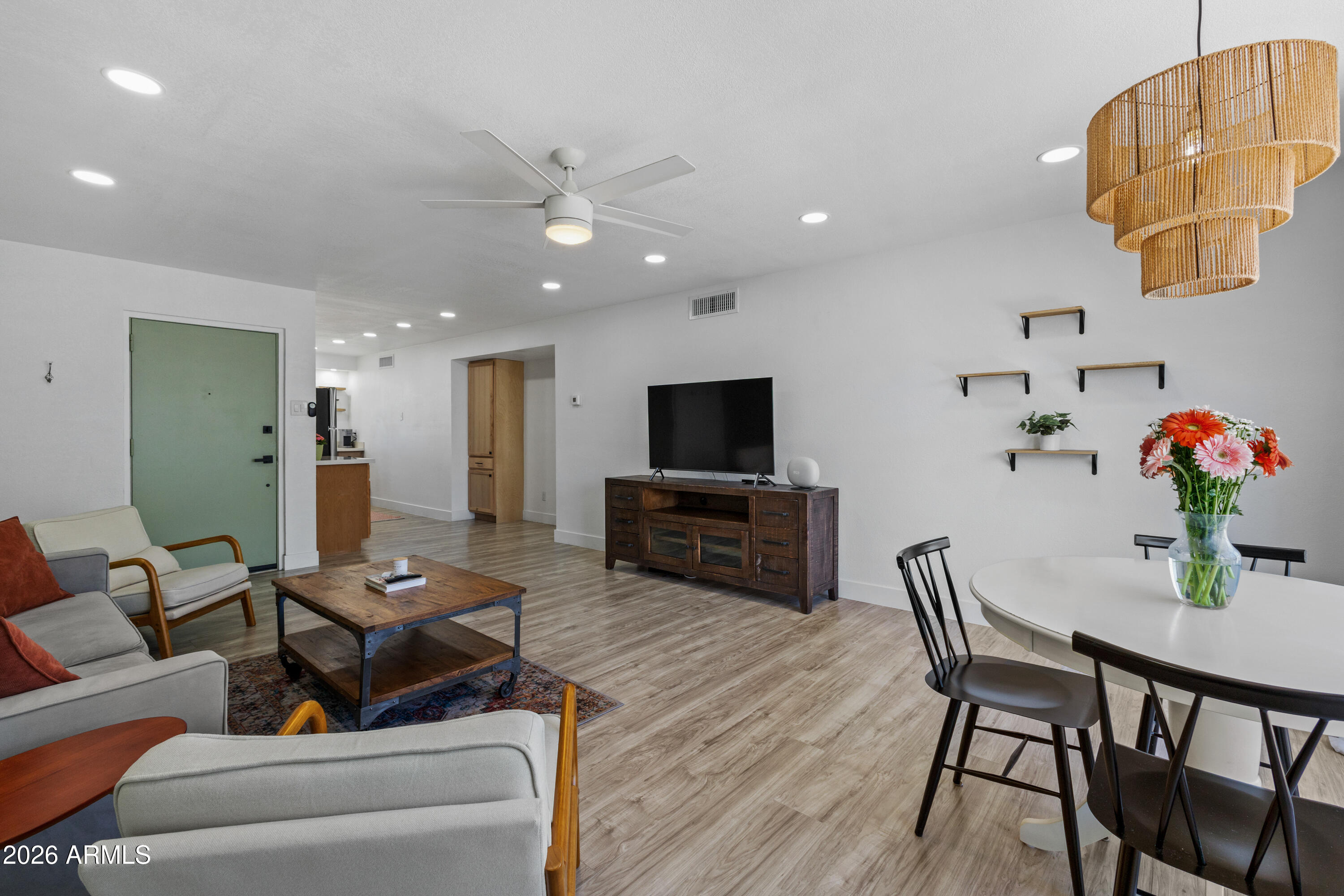1010 East Osborn Road, Unit E Phoenix, AZ 85014 - Photo 2 of 45