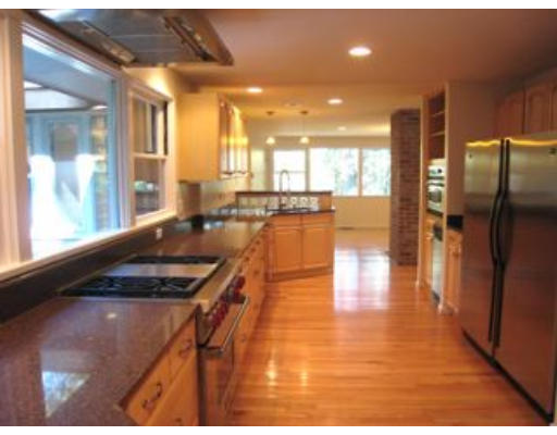 95 Martha's Point Concord, MA 01742 - Photo 10 of 21 Gallery Image 10