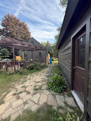 $219,900 | 14750 Hilltop Drive, Cement City, MI 49233