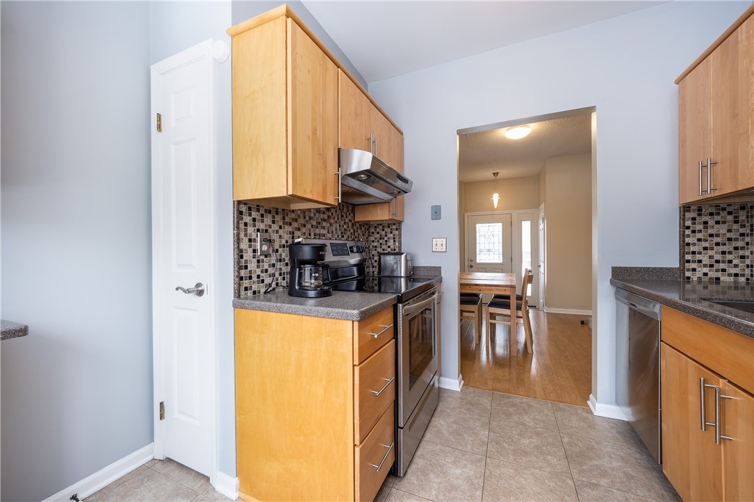 132 Cornhill Place Rochester, NY 14608 - Photo 14 of 40