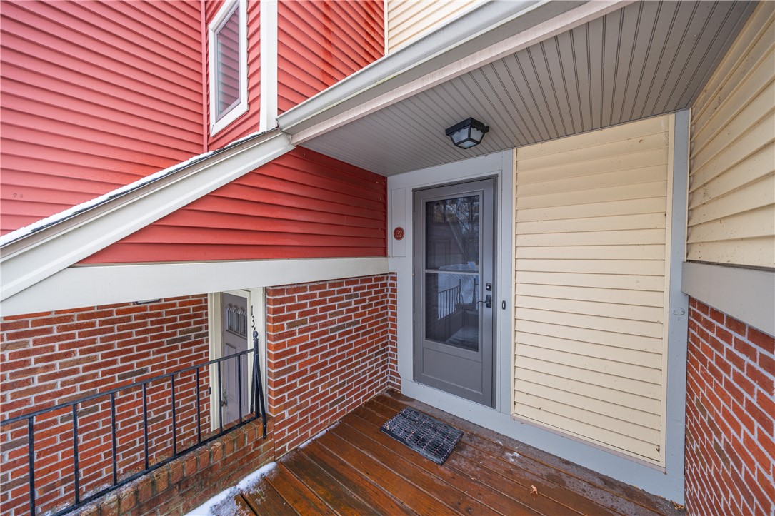 132 Cornhill Place Rochester, NY 14608 - Photo 34 of 40