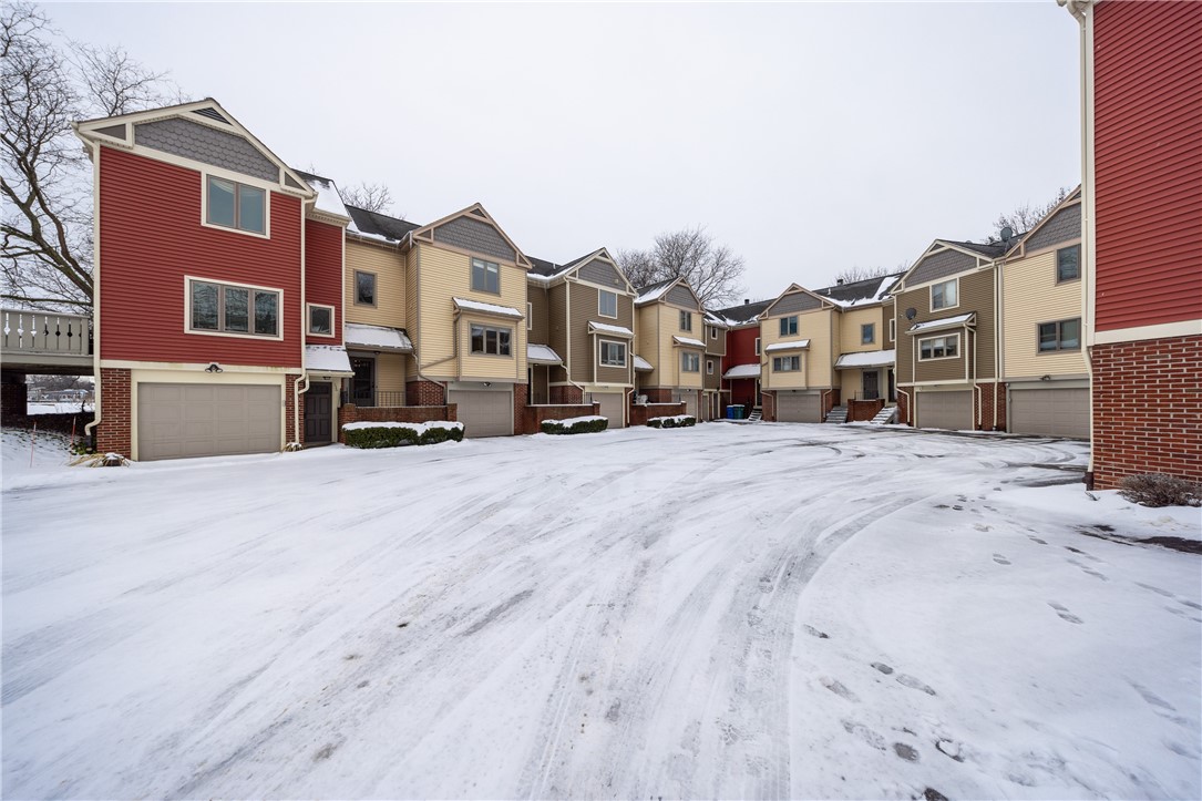 132 Cornhill Place Rochester, NY 14608 - Photo 37 of 40