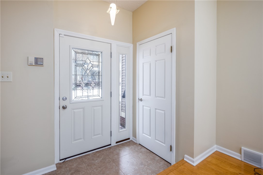 132 Cornhill Place Rochester, NY 14608 - Photo 6 of 40