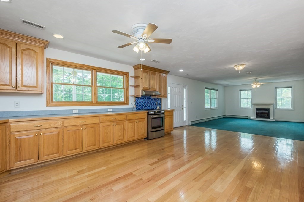 54 Davis Road Millbury, MA 01527 - Photo 14 of 37 Gallery Image 14