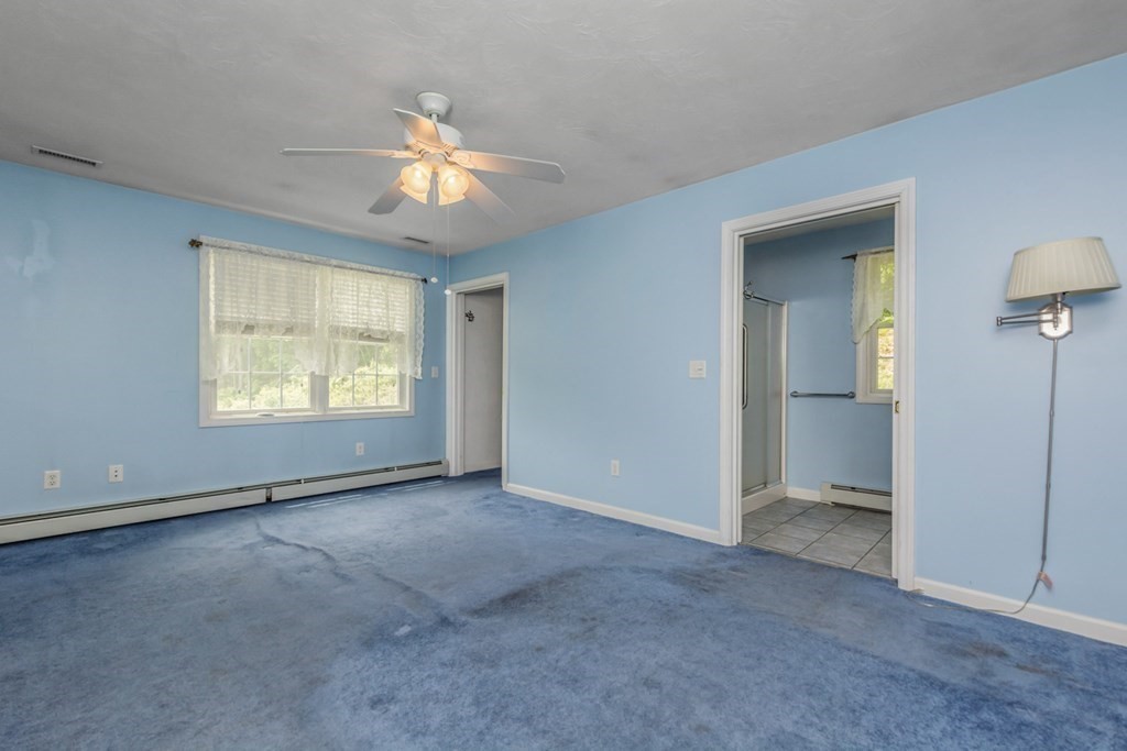 54 Davis Road Millbury, MA 01527 - Photo 20 of 37 Gallery Image 20
