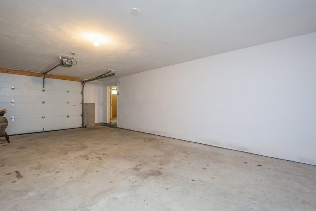 54 Davis Road Millbury, MA 01527 - Photo 30 of 37 Gallery Image 30