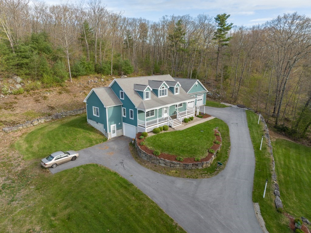 54 Davis Road Millbury, MA 01527 - Photo 7 of 37 Gallery Image 7