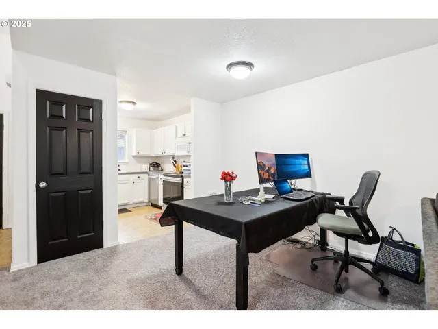 $245,000 | 19153 Southeast Yamhill Street, Unit 21, Portland, OR 97233