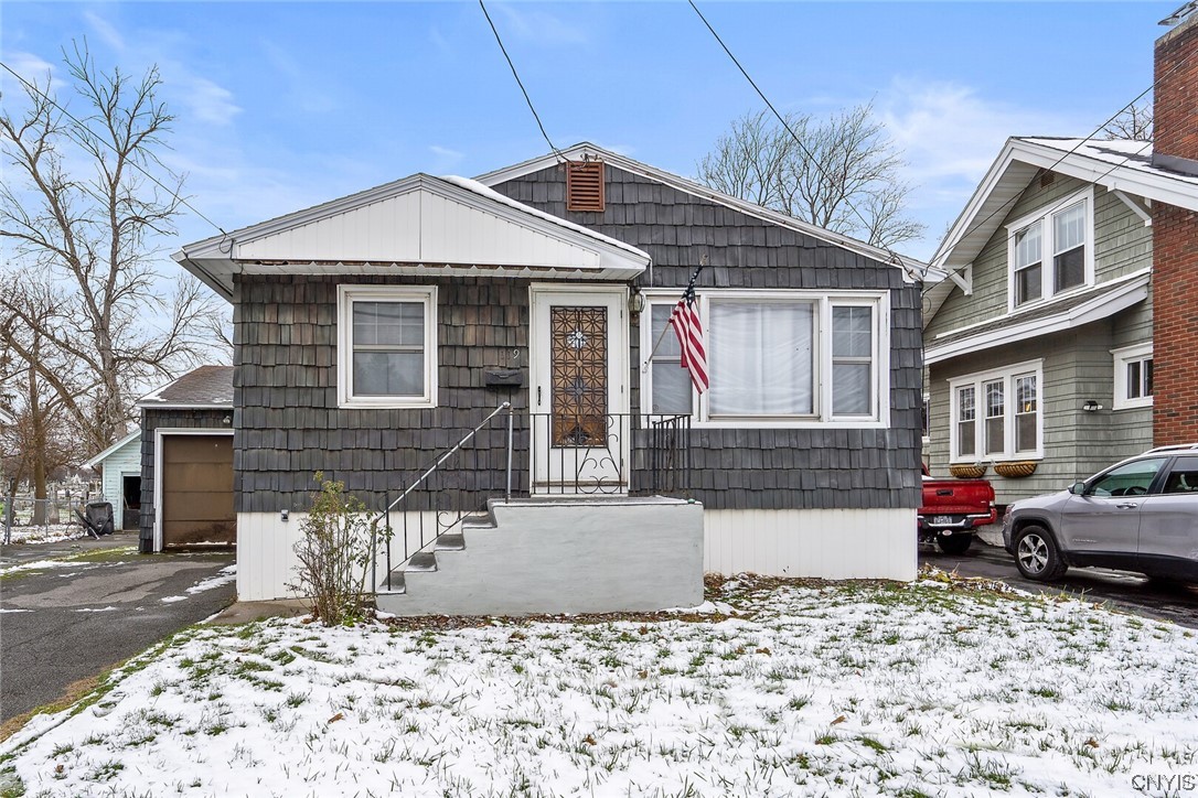 119 Roxford Road North Syracuse, NY 13208 - Photo 1 of 1 Gallery Image 1
