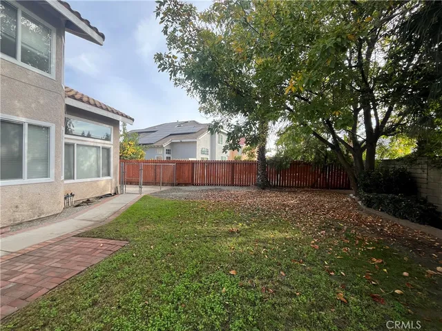 $3,800 | 14039 Oxford Street, Fontana, CA 92336