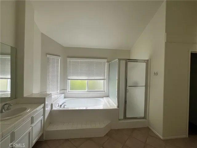 $3,800 | 14039 Oxford Street, Fontana, CA 92336