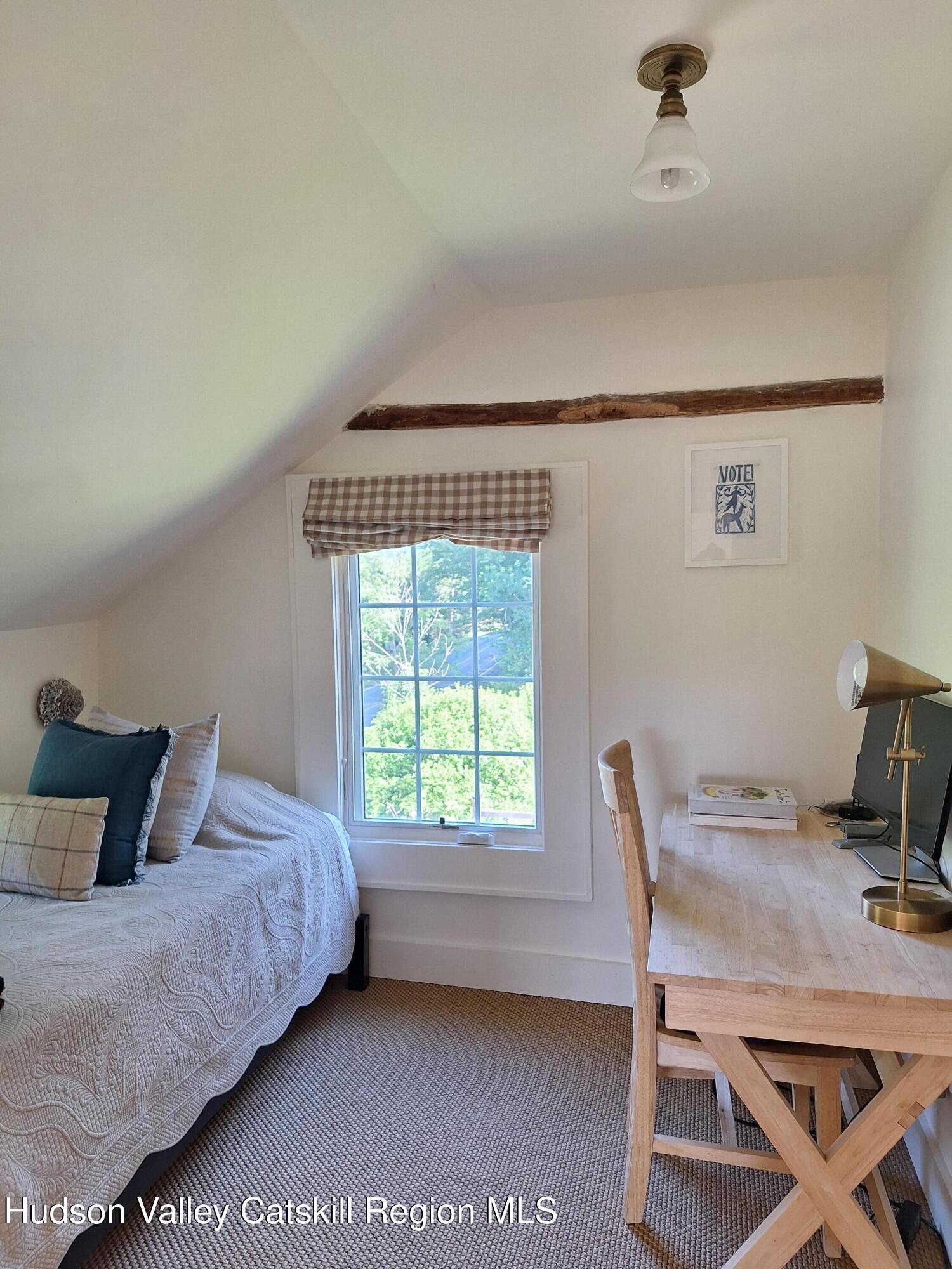 994 Samsonville Road Kerhonkson, NY 12446 - Photo 16 of 21 Office Nook 1B