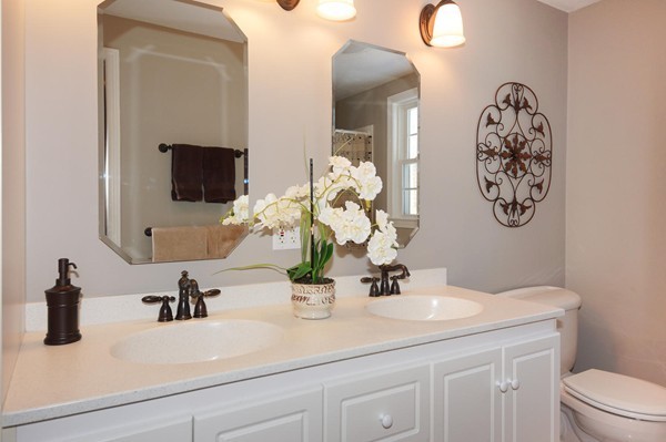 15 Olde Coach Road Westborough, MA 01581 - Photo 18 of 30 Gallery Image 18