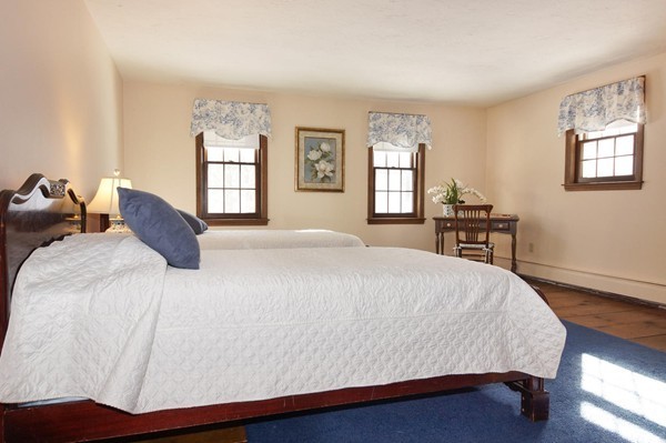 15 Olde Coach Road Westborough, MA 01581 - Photo 19 of 30 Gallery Image 19
