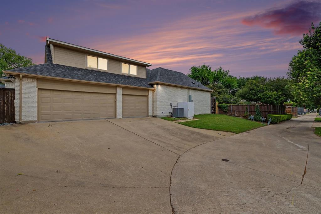 17327 Davenport Road Dallas, TX 75248 - Photo 6 of 40 Gallery Image 6
