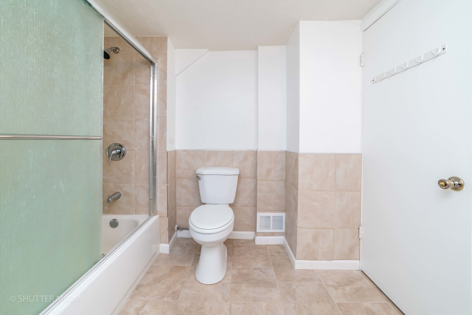 404 Charles Street Sycamore, IL 60178 - Photo 17 of 29
