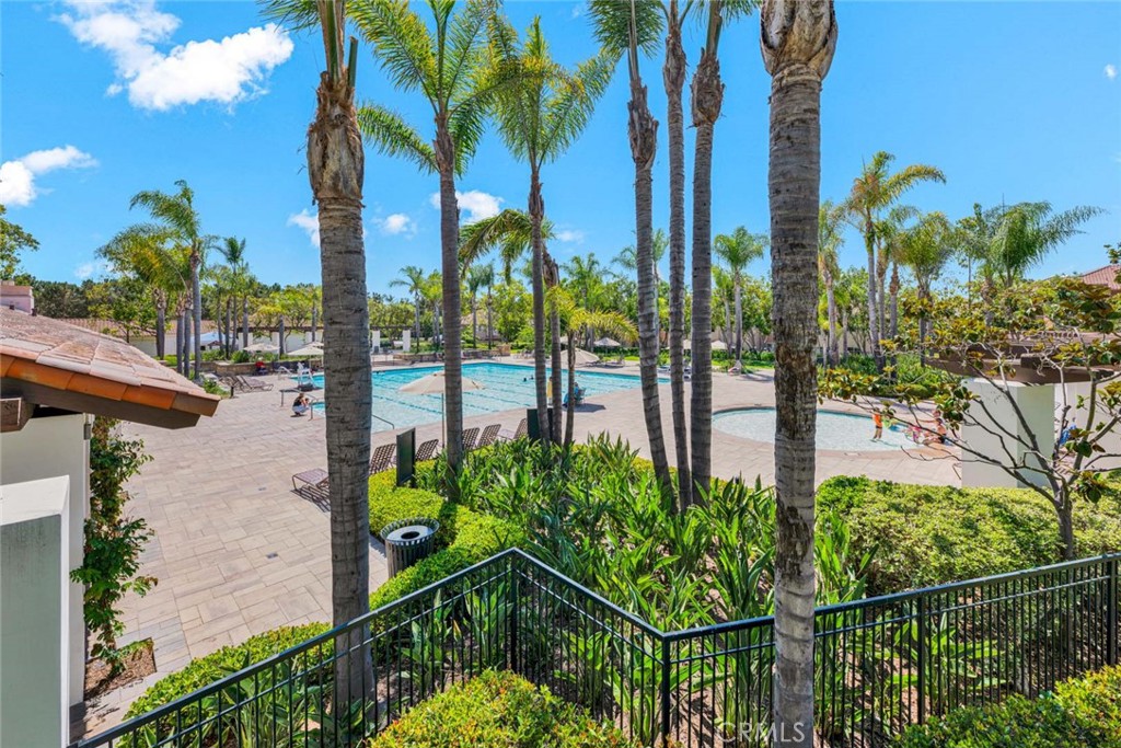 24 Pheasant Creek Irvine, CA 92618 - Photo 35 of 43 a view of a garden