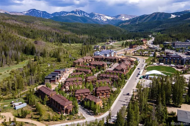 $700,000 | 421 West Meadow Mile, Unit 4, Fraser, CO 80442