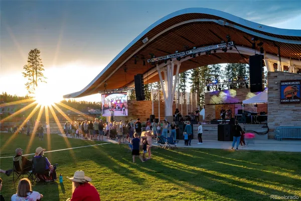 $666,666 | 421 West Meadow Mile, Unit 4, Fraser, CO 80442