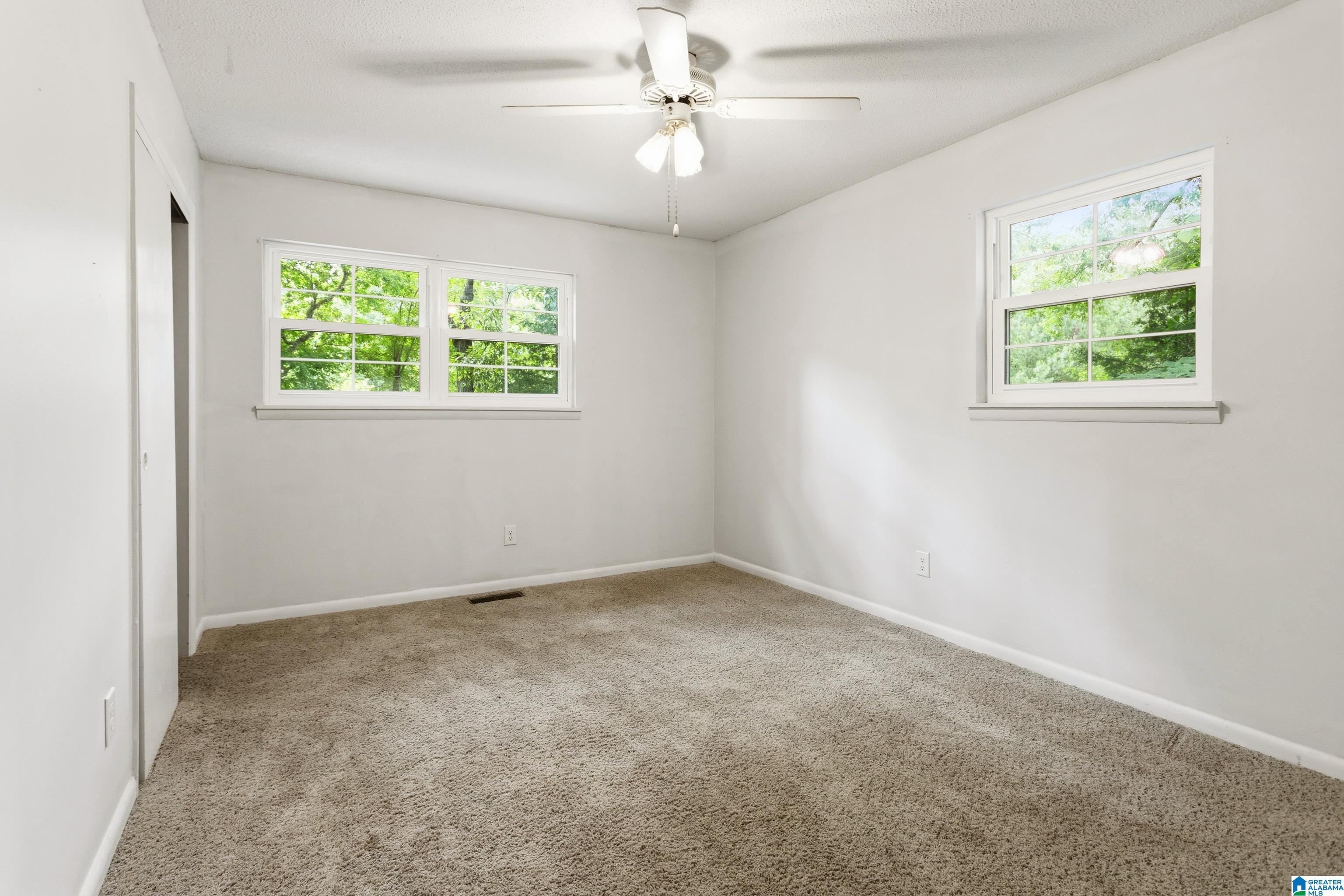 215 Oak Ridge Drive Oneonta, AL 35121 - Photo 19 of 36