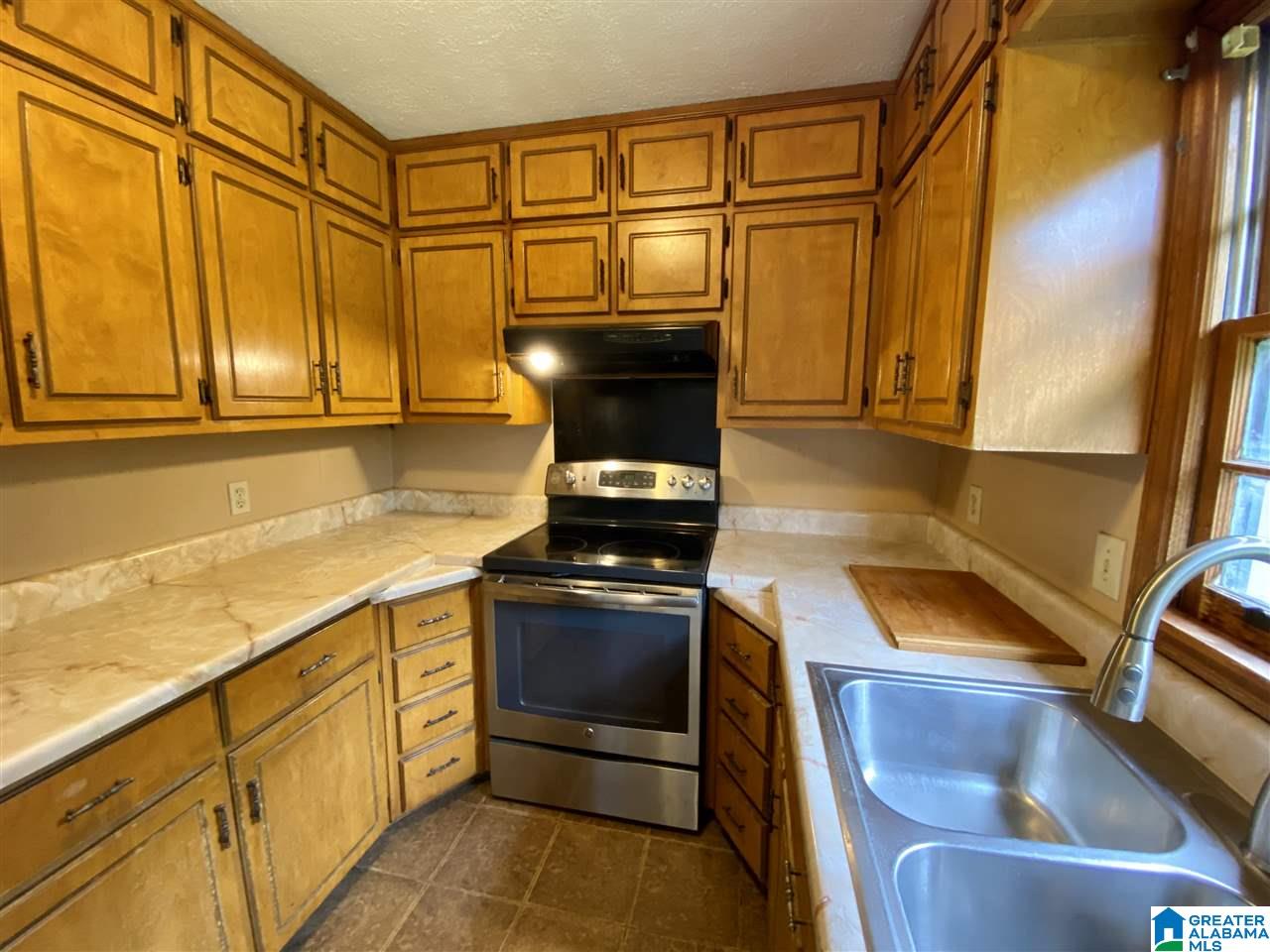 11 Dale Circle Weaver, AL 36277 - Photo 6 of 40