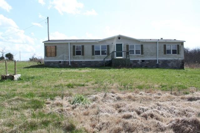 5189 Tolleson Road Adams, TN 37010 - Photo 1 of 6