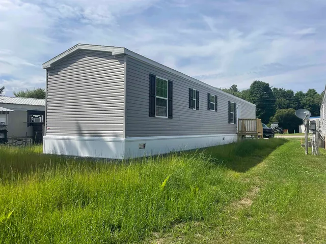 $99,779 | 62 Steve Street, Lyndon, VT 05851