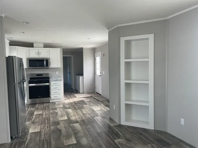 $99,779 | 62 Steve Street, Lyndon, VT 05851