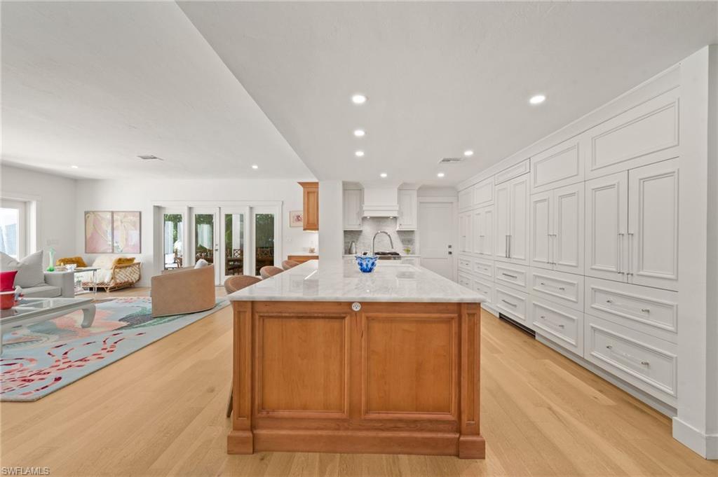 1949 Alamanda Drive Naples, FL 34102 - Photo 14 of 47