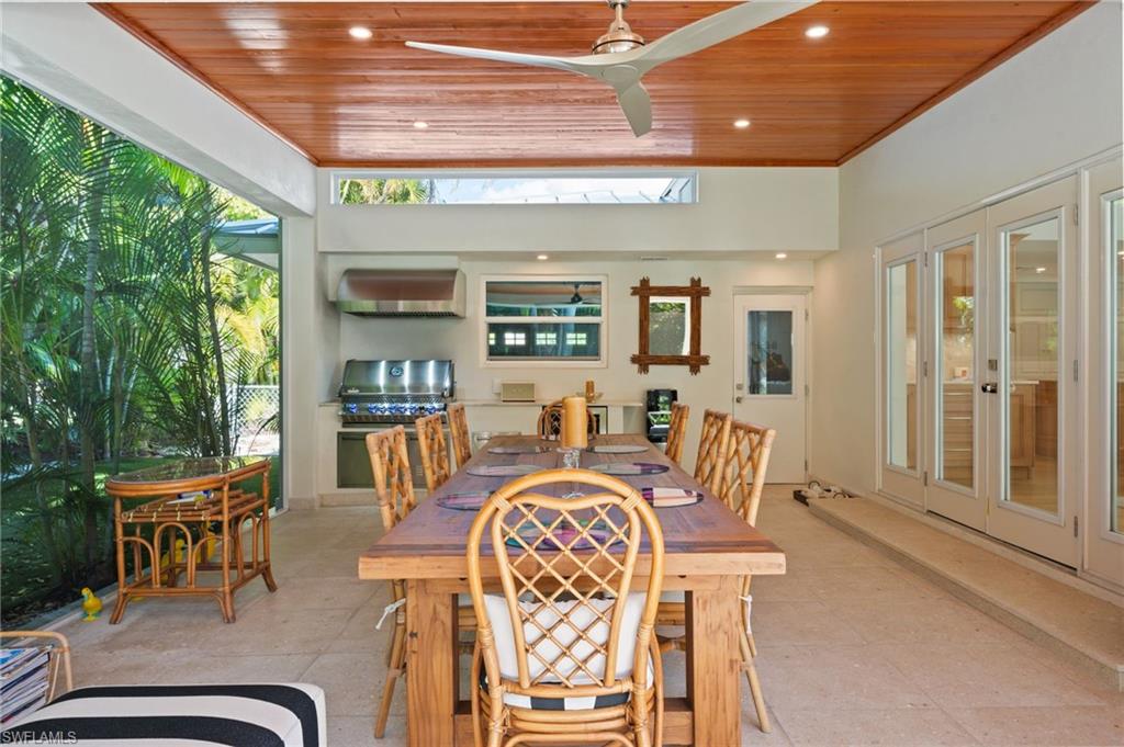 1949 Alamanda Drive Naples, FL 34102 - Photo 20 of 47