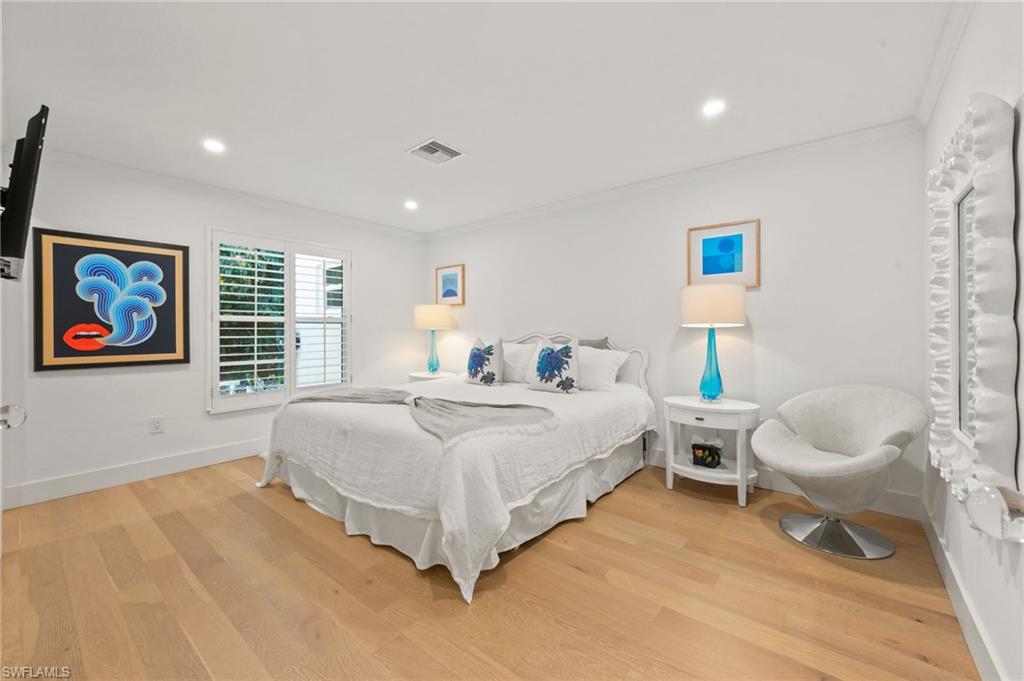 1949 Alamanda Drive Naples, FL 34102 - Photo 37 of 47