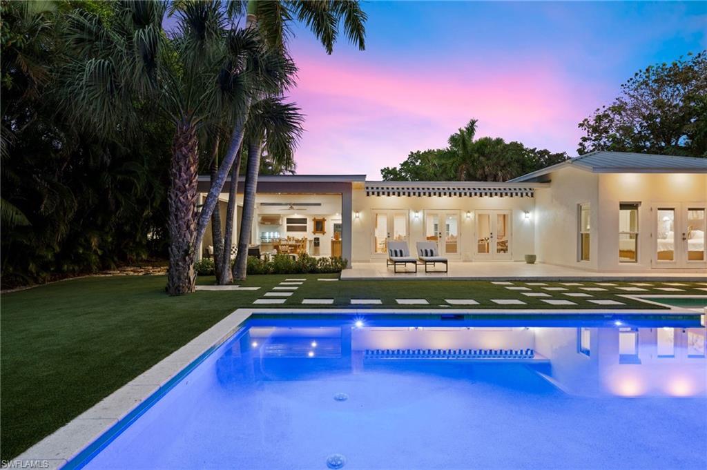 1949 Alamanda Drive Naples, FL 34102 - Photo 41 of 47