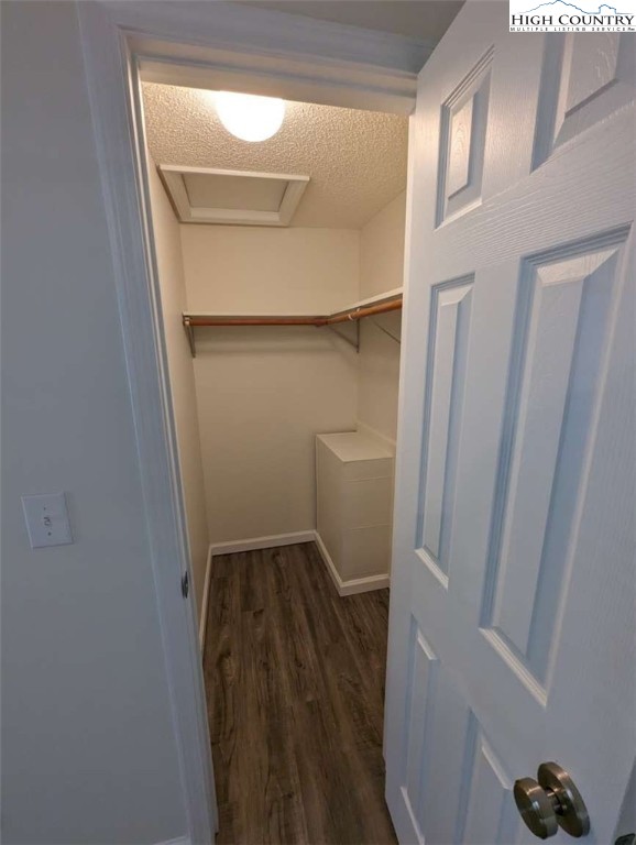 25 Meadow Loop Newland, NC 28657 - Photo 33 of 35 a view of closet